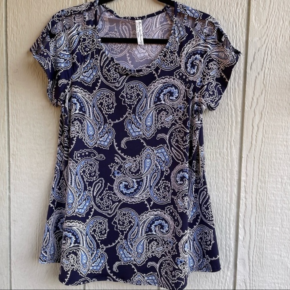 NWOT Blue Paisley Print Top